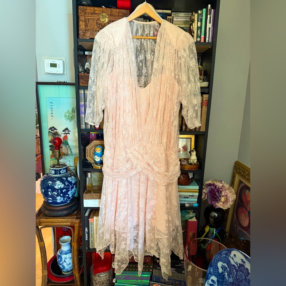 A La Carte | 80s Vintage Rose Pink rayon Lace Dress